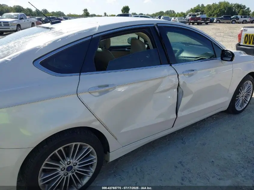 2014 FORD FUSION SE