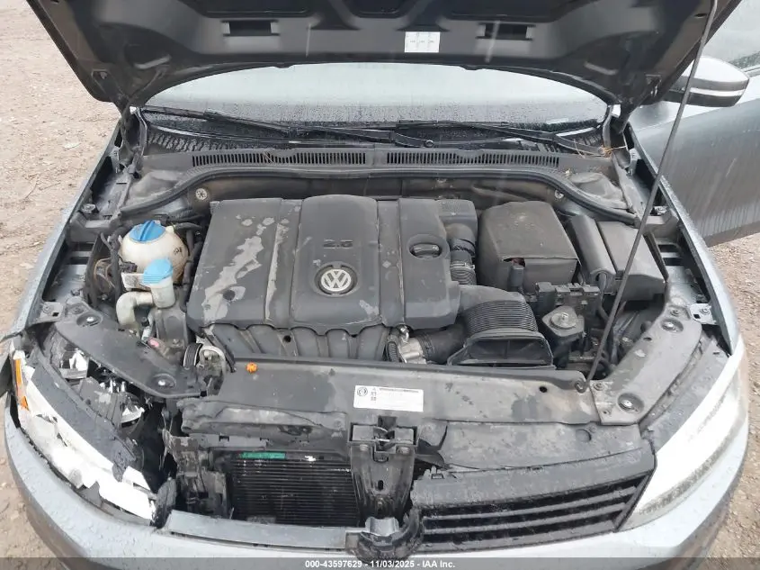 2011 VOLKSWAGEN JETTA 2.5L SE