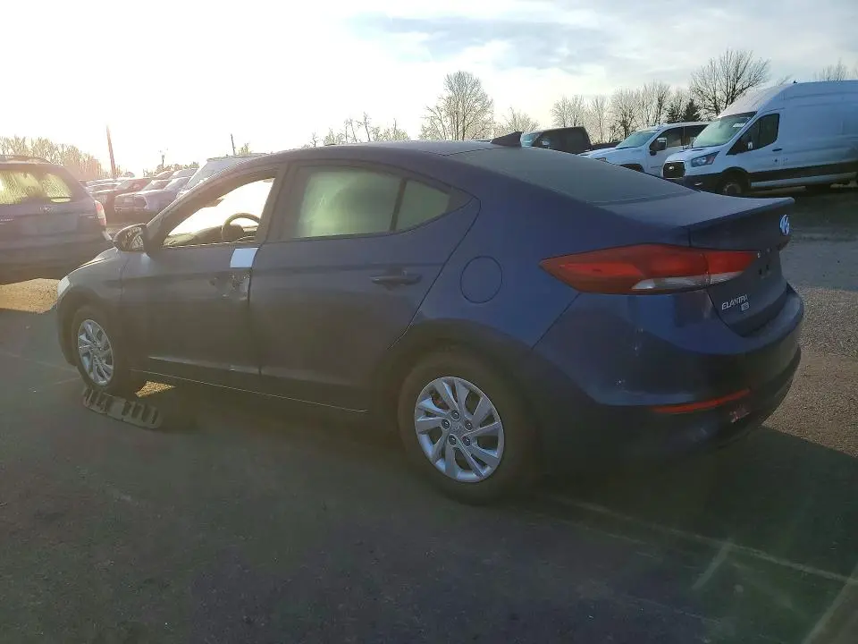 2017 HYUNDAI ELANTRA SE  