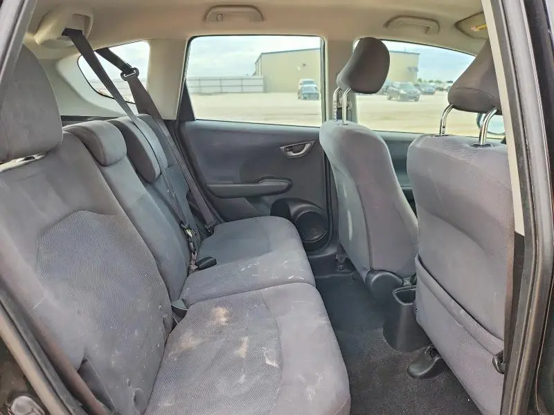 2011 HONDA FIT   