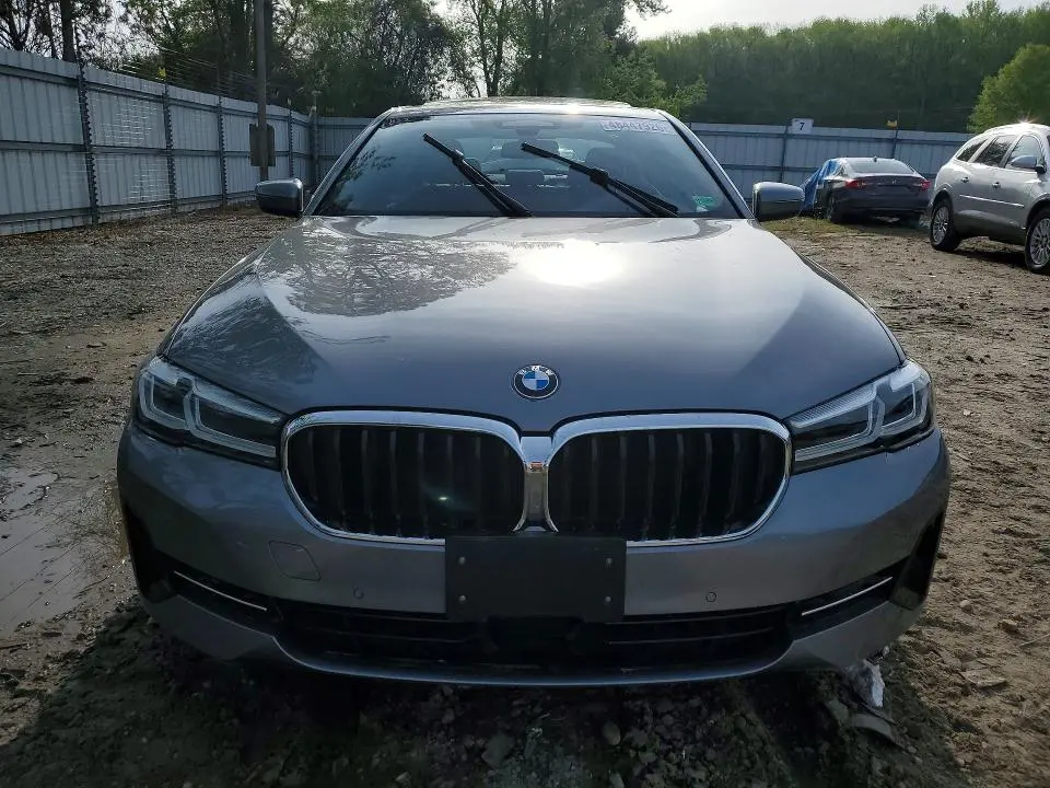 2023 BMW 530 XI  