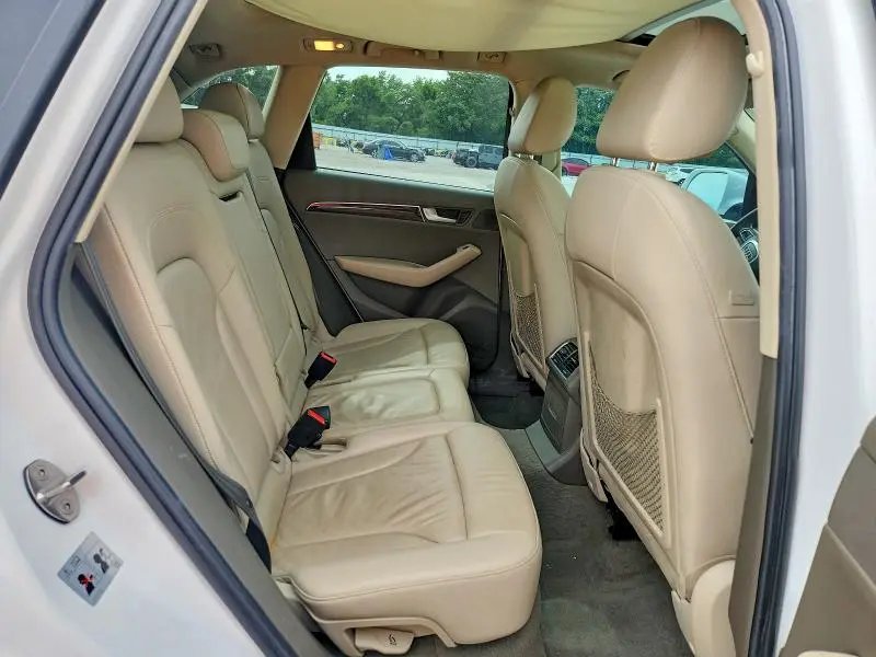 2011 AUDI Q5 PREMIUM PLUS  