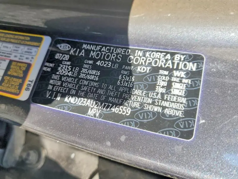 2021 KIA SOUL S  