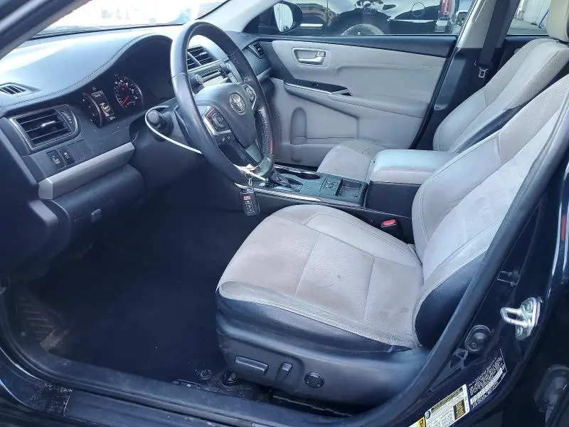 2017 TOYOTA CAMRY LE  