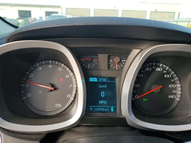 2015 CHEVROLET EQUINOX LT  