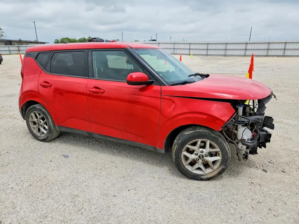 2021 KIA SOUL S  