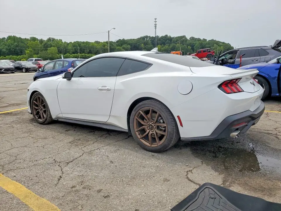 2025 FORD MUSTANG   
