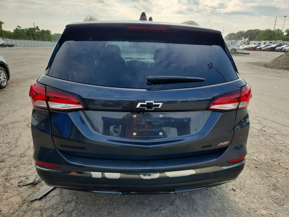 2022 CHEVROLET EQUINOX RS  