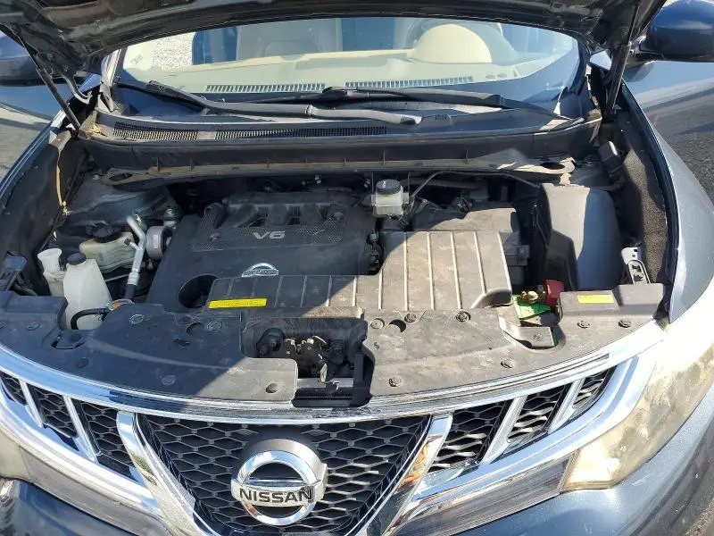 2014 NISSAN MURANO LE  