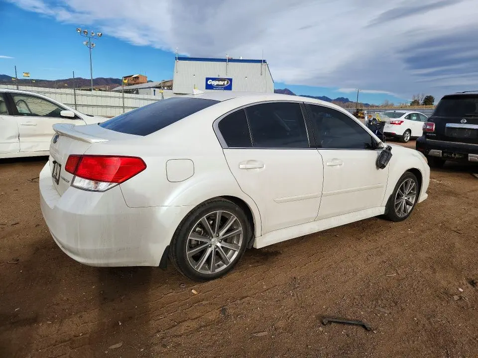 2014 SUBARU LEGACY 2.5I SPORT  