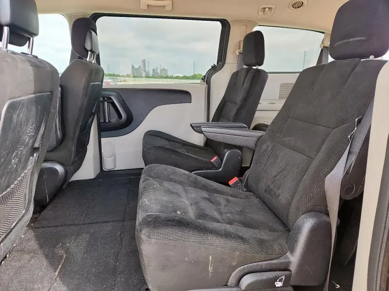 2015 DODGE GRAND CARAVAN SXT  