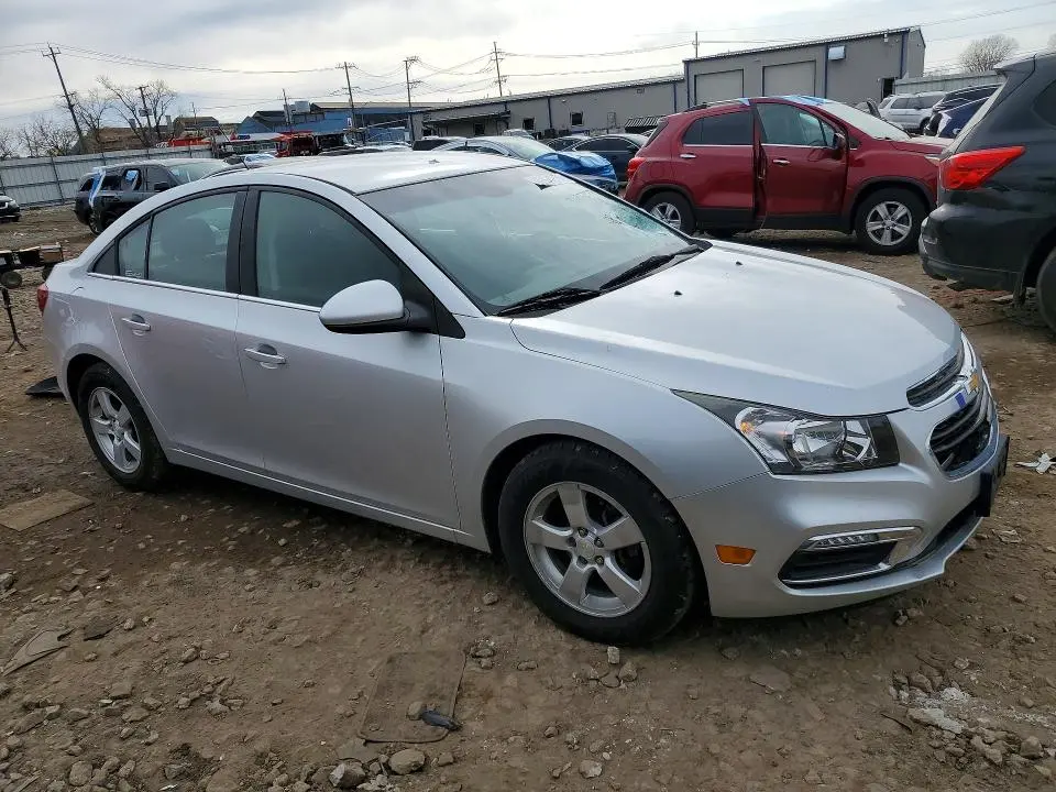 2015 CHEVROLET CRUZE LT  
