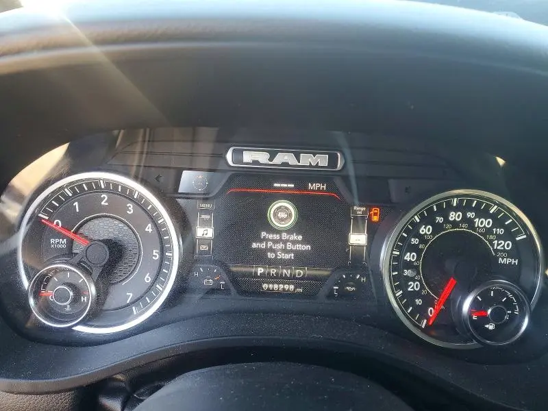 2024 RAM 1500 BIG HORN/LONE STAR  