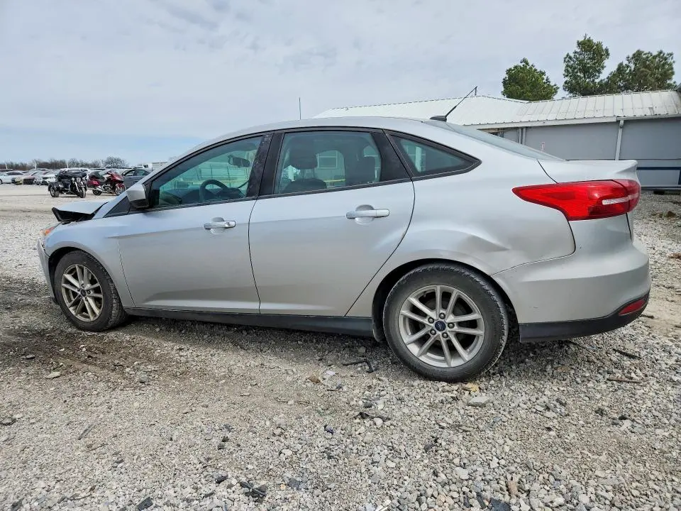 2018 FORD FOCUS SE  