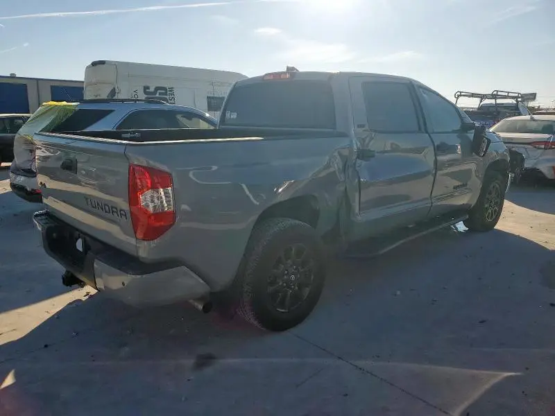 2021 TOYOTA TUNDRA CREWMAX SR5  