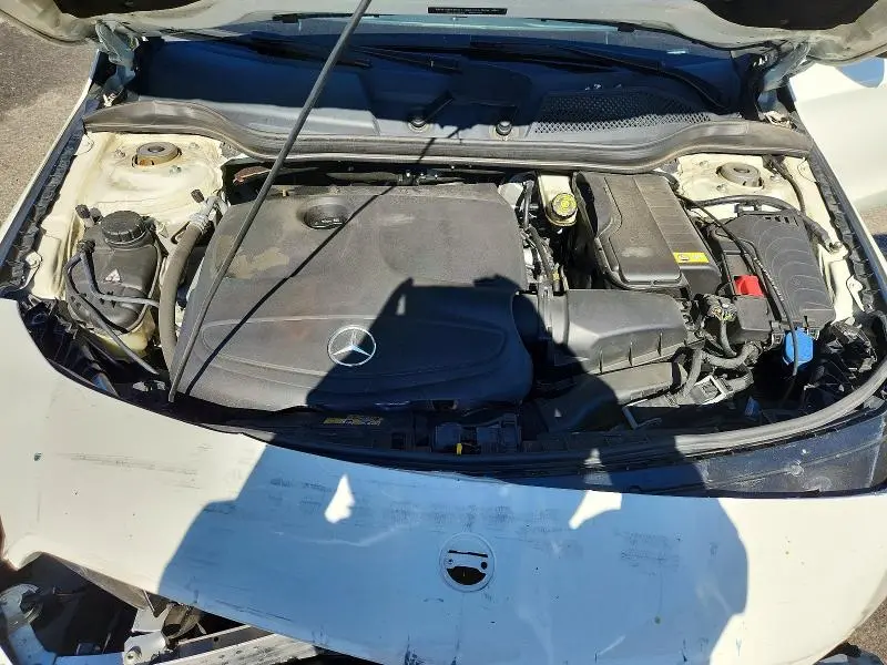 2015 MERCEDES-BENZ CLA 250  