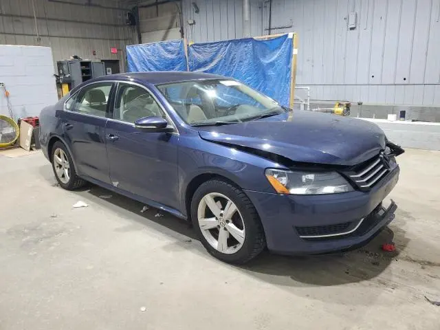 2012 VOLKSWAGEN PASSAT SE  