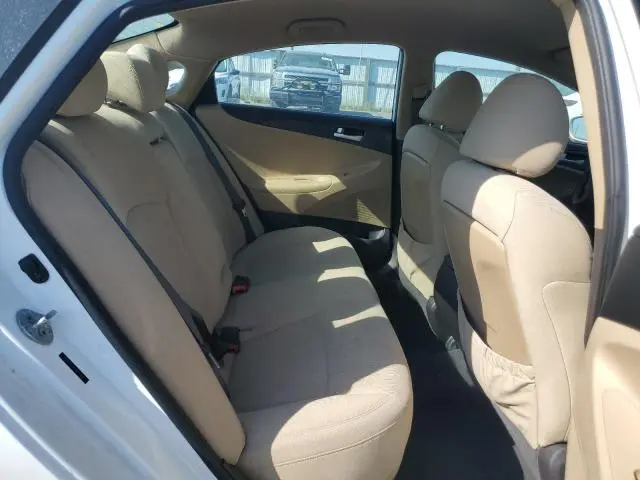 2012 HYUNDAI SONATA GLS  