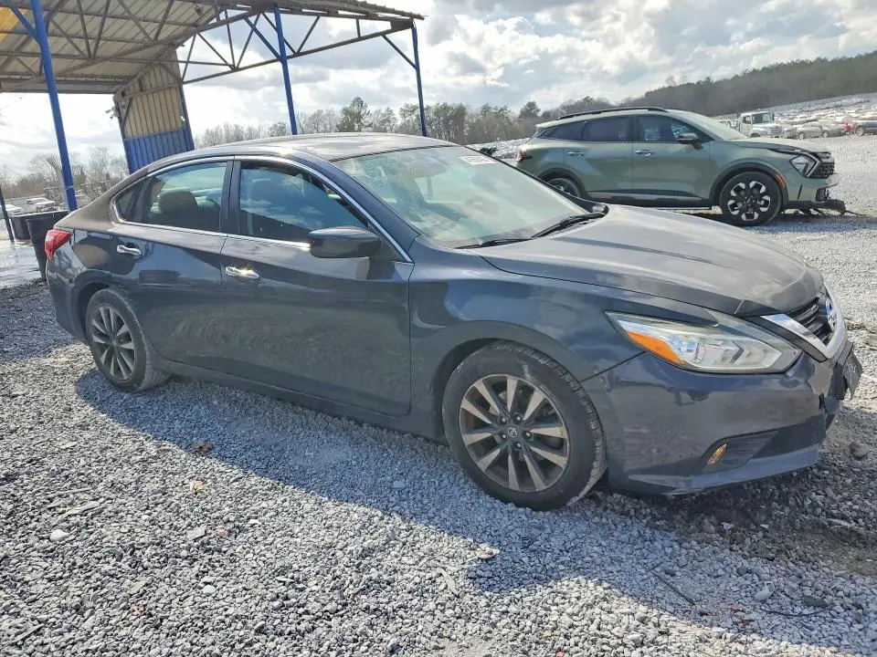 2017 NISSAN ALTIMA 2.5 SV  