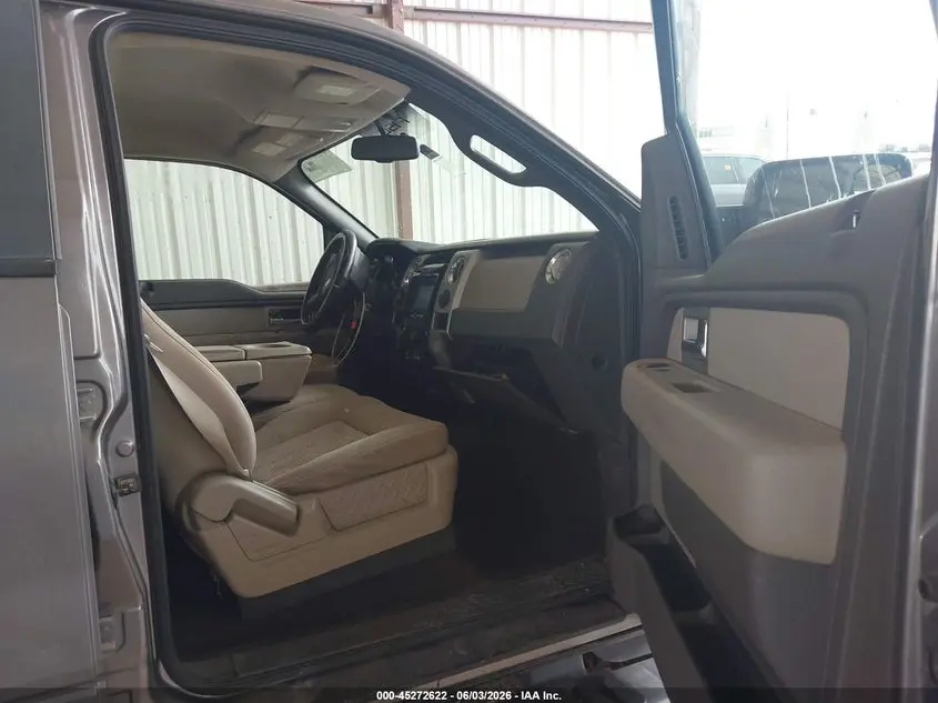 2010 FORD F-150 XLT
