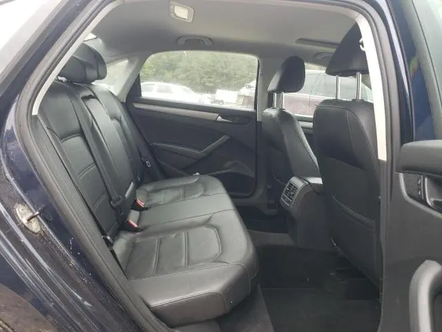 2014 VOLKSWAGEN PASSAT SE  