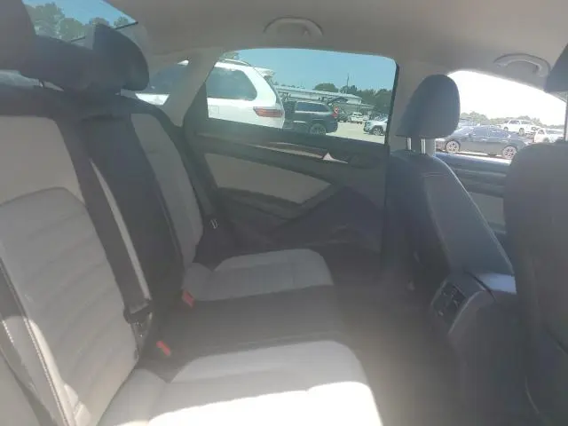 2014 VOLKSWAGEN PASSAT SE  