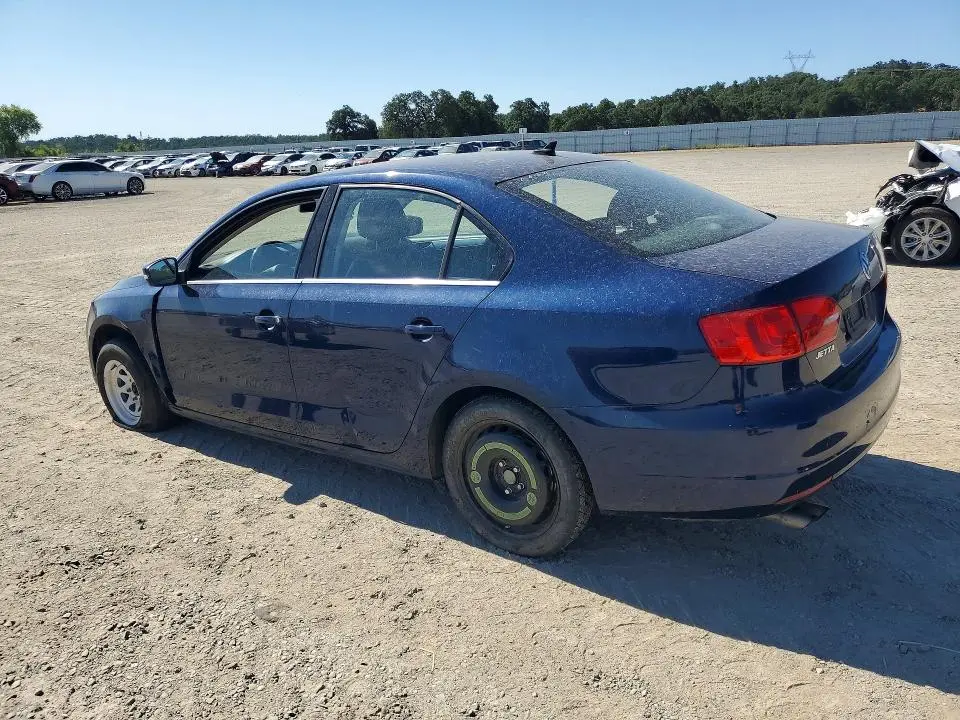 2014 VOLKSWAGEN JETTA SE  