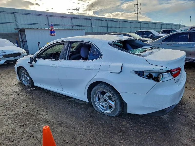 2021 TOYOTA CAMRY LE  
