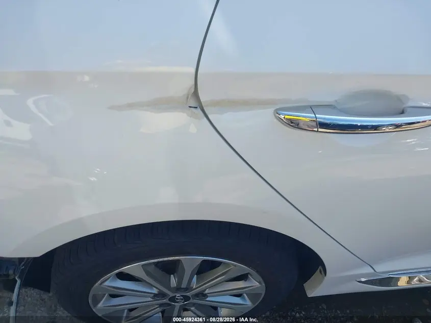 2016 HYUNDAI SONATA LIMITED