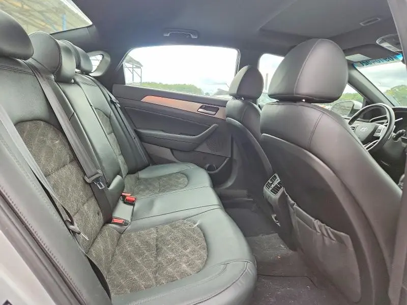 2019 HYUNDAI SONATA SPORT  