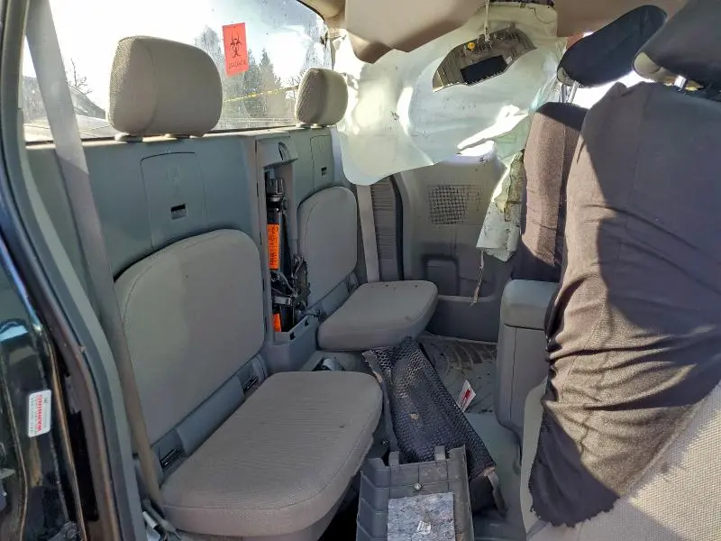 2016 NISSAN FRONTIER S  