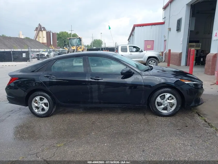 2023 HYUNDAI ELANTRA SE