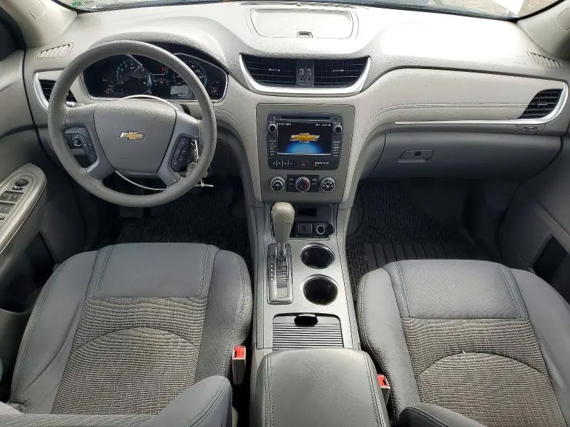 2015 CHEVROLET TRAVERSE LS  