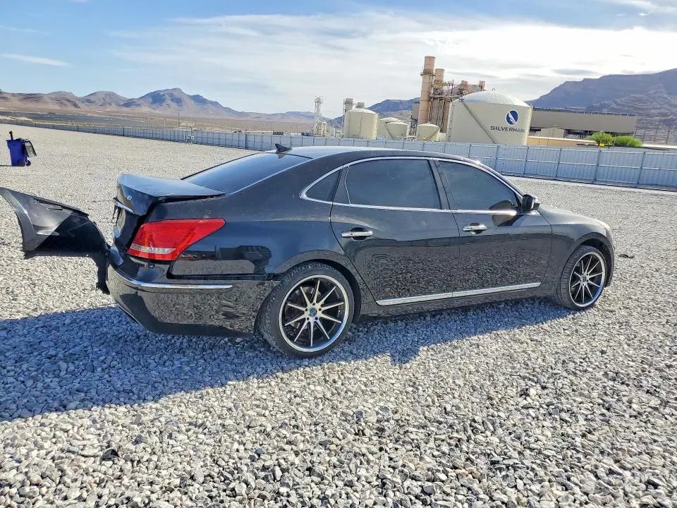 2011 HYUNDAI EQUUS SIGNATURE  