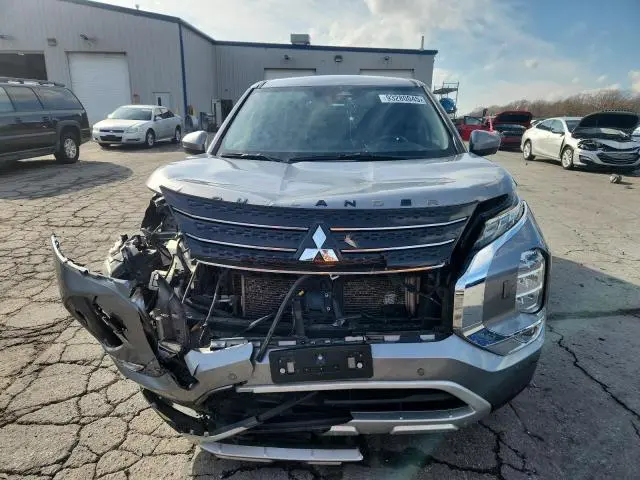 2022 MITSUBISHI OUTLANDER SE  