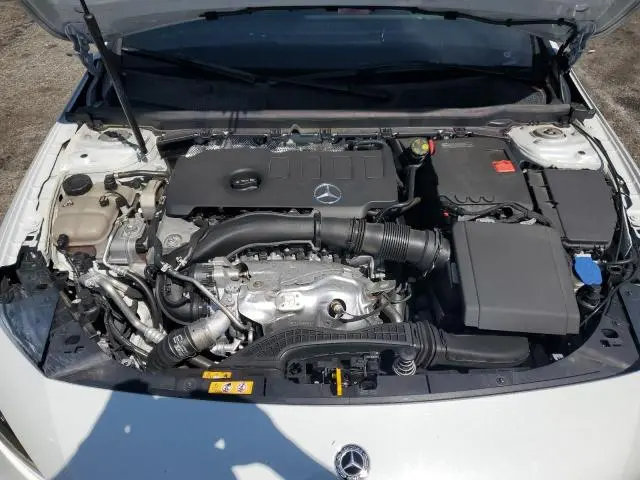 2020 MERCEDES-BENZ A 220