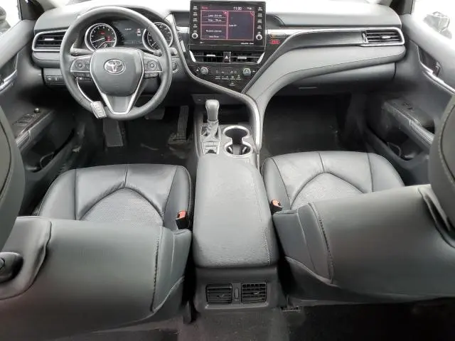 2024 TOYOTA CAMRY XLE