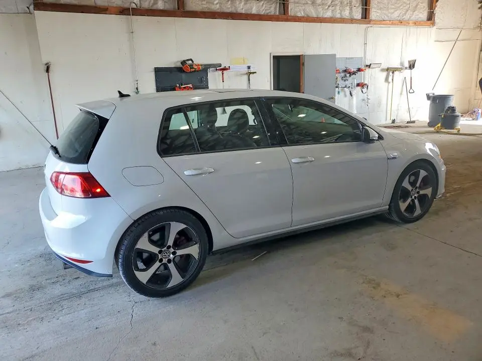 2017 VOLKSWAGEN GTI S/SE  