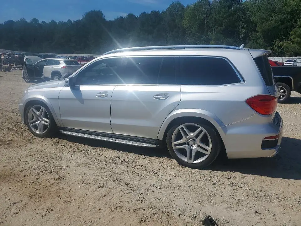 2016 MERCEDES-BENZ GL 550 4MATIC  