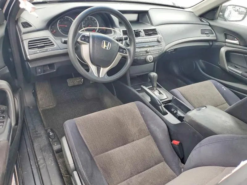2010 HONDA ACCORD LX  