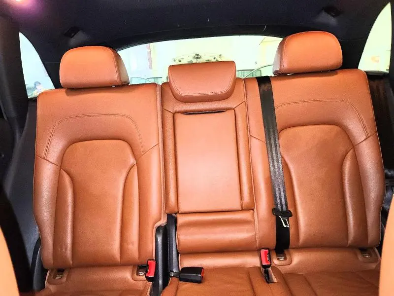 2012 AUDI Q5 PREMIUM PLUS  