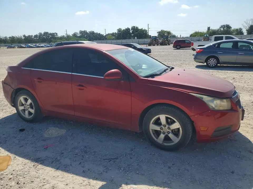2011 CHEVROLET CRUZE LT  