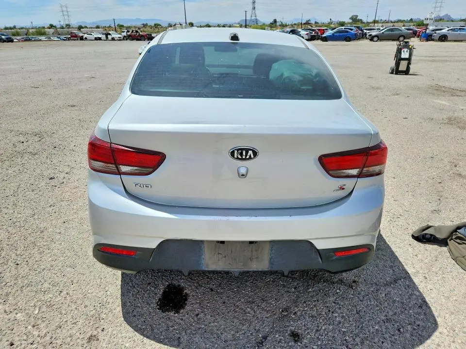 2020 KIA RIO S  