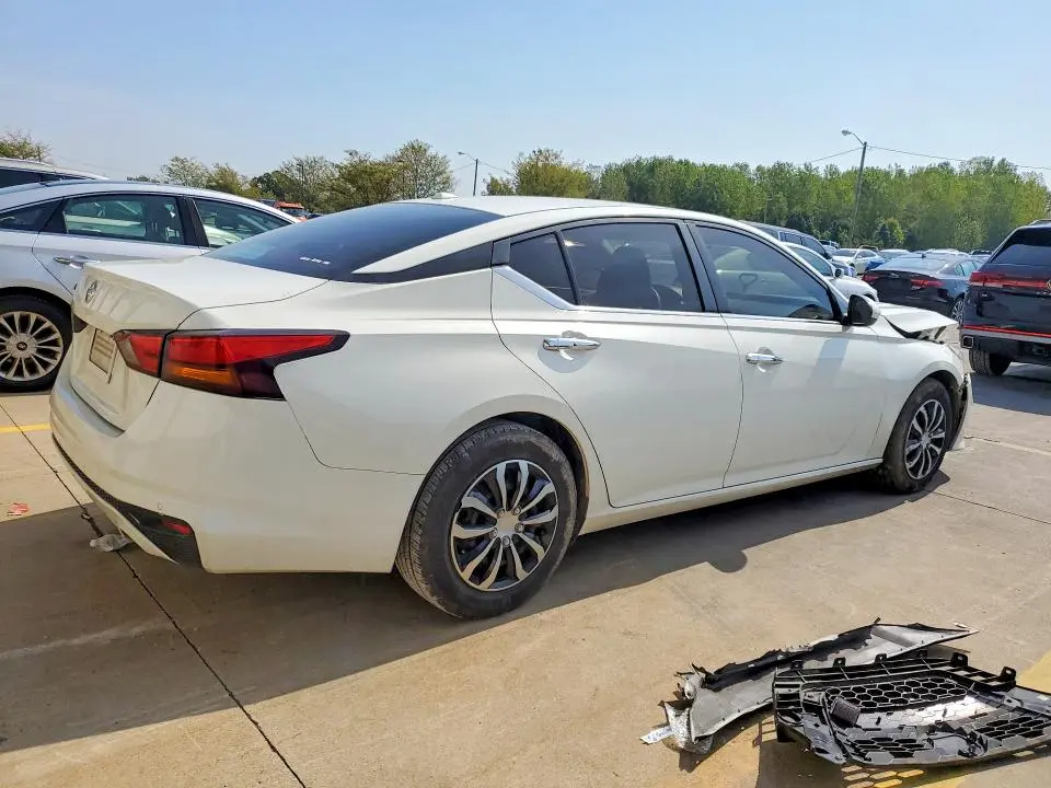 2020 NISSAN ALTIMA S  