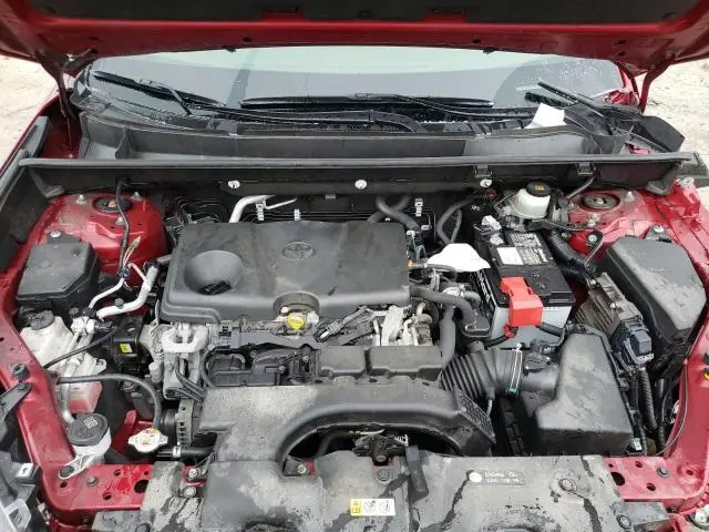 2020 TOYOTA RAV4 XLE