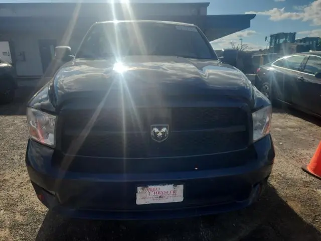 2012 DODGE RAM 1500 ST  