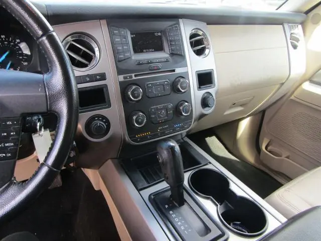 2017 FORD EXPEDITION XLT  