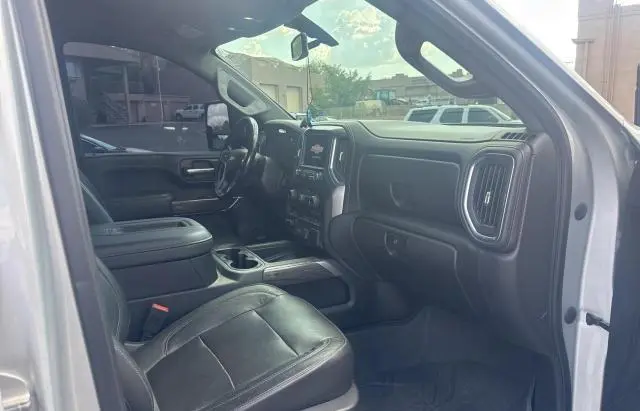 2020 CHEVROLET SILVERADO K3500 LTZ  