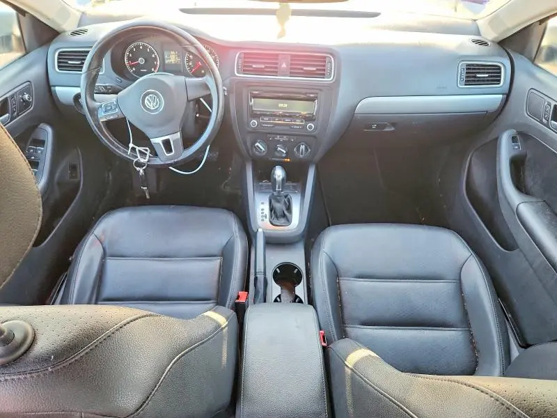 2014 VOLKSWAGEN JETTA SE  