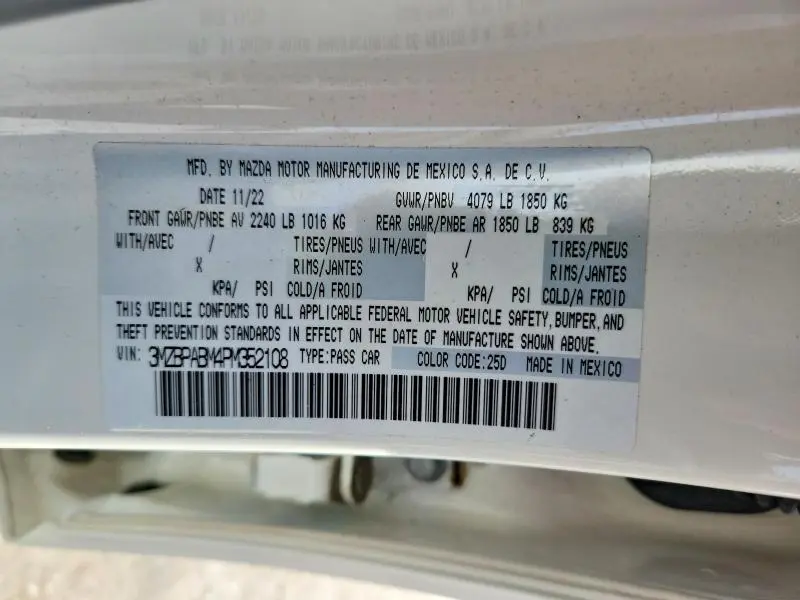 2023 MAZDA 3 SELECT  